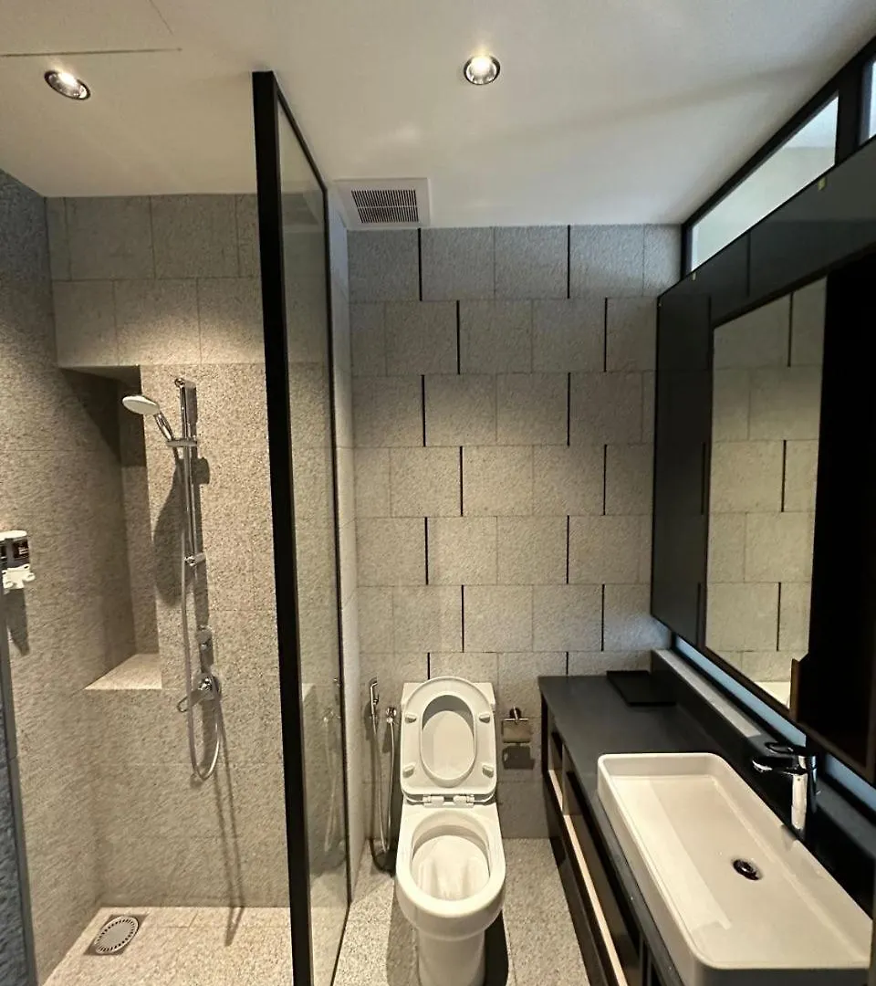 Aparthotel Scarletz Suites Klcc Deluxe Room Kuala Lumpur Malaysia