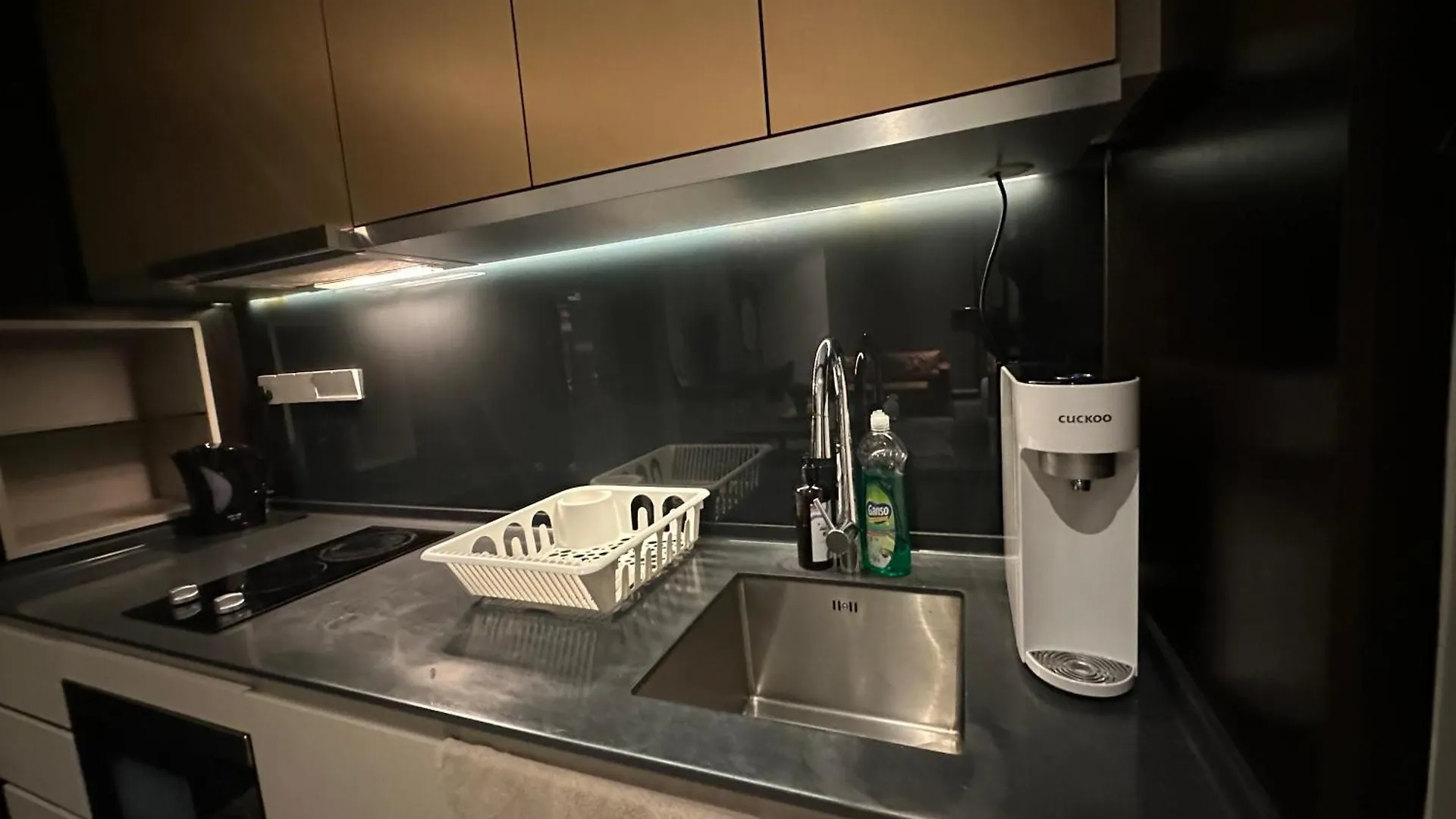 Scarletz Suites Klcc Deluxe Room 吉隆坡 0*,  马来西亚